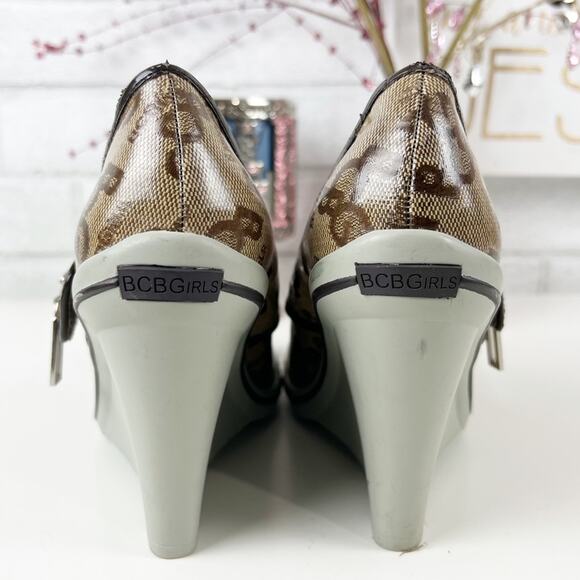 BCBGirl‎ NWOT Enrica Wedge Heels Size 7.5 - Picture 6 of 8